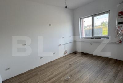 Case de vanzare , 120 mp utili ,foi?or + beci,zona reziden - 13