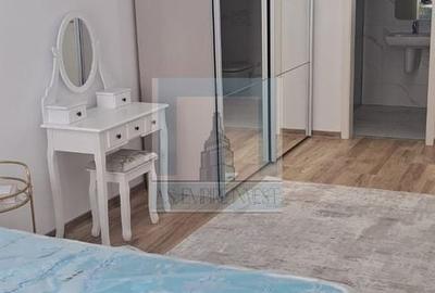 Apartament cu 3 camere decomandat în Tractorul - 4