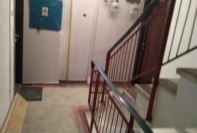 Apartament cu 3 camere decomandat în Predeal - 1