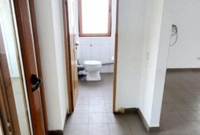 Spatiu comercial la strada, 79mp, zona Subcetate - 1