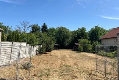 Teren de 800 mp, în Oncea