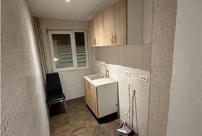 Apartament cu 3 camere semidecomandat în Circumvalațiunii - 10