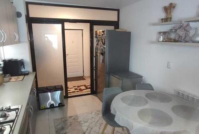 Apartament cu 3 camere decomandat în Tomești - 8