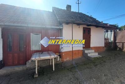 Casă individuală cu 4 camere cu Canalizare în Berghin - 6