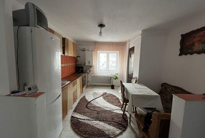 Apartament cu 3 camere decomandat în Central - 6