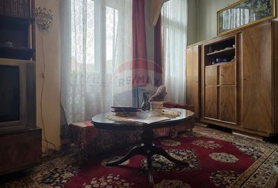 Vand apartament 2 camere, zona centrala - 4