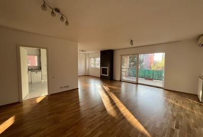 Apartament cu 3 camere decomandat în Pipera