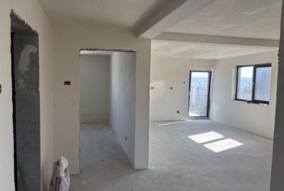 Casă cu 4 camere în Central - 6