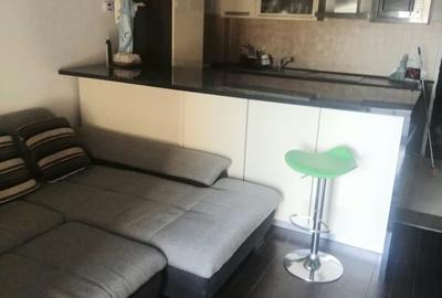 Apartament cu 3 camere în Cantemir - 10