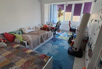 Apartament cu 3 camere decomandat în Corunca - 4