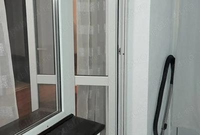 Inchiriez garsoniera la 500m de metrou - 10