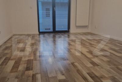 Casă cu 4 camere cu Teren 420 Mp în Miroslava