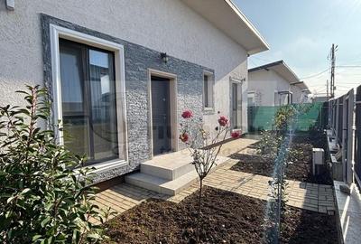 Casă individuală cu 3 camere cu Canalizare în Bucium - 1