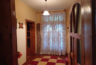 Casă cu 3 camere în Teiș - 4