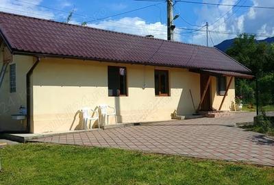 Casă cu Teren 1794 Mp în Poienari (Corbeni) - 1