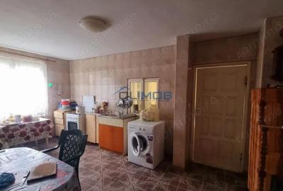 In Inima Plaiului Bascilor, Buzau-vanzare Pensiune, Casa de Vacan?a sau Locuin?a - 8