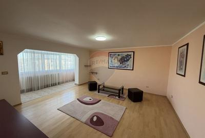 Apartament cu 3 camere decomandat în Gară - 3