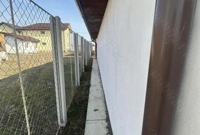 Casă cu 6 camere cu Teren 1000 Mp în Central - 2