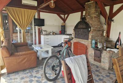 Casă cu 4 camere în Cumpăna - 1