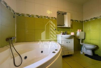 Casă cu 6 camere cu Canalizare în Intim - 8