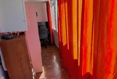 Garsonieră semidecomandată în Răcădău - 12