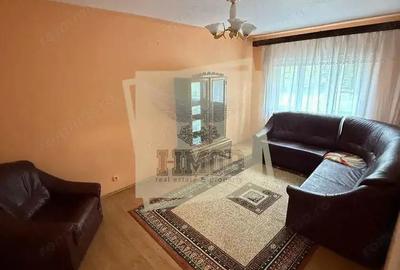 Apartament 3 camere cu balcon Vasile Aron