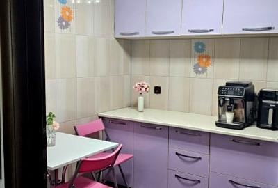 APARTAMENT 3 CAMERE -CENTRALA PROPRIE -METROU N.GRIGORESCU - 8