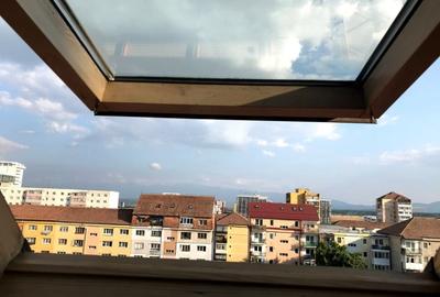 Apartament de vanzare - tip mansarda, 66 mp, zona Nicolae Iorga