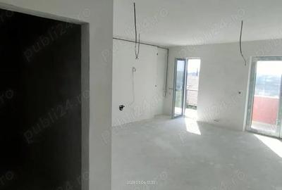 Apartament cu 2 camere decomandat în Torontalului - 4