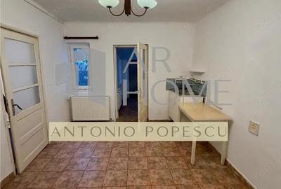 Casă cu 7 camere cu Canalizare în Ultracentral - 7