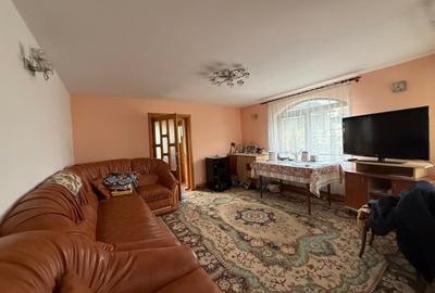 Casa P+M, 632 MP teren, 143 MP utili , Carcea - 1