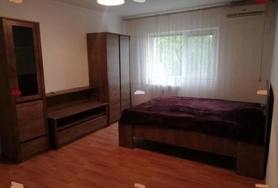 Apartament cu 1 camera - zona Centru - Tg. Cucu  -Str. Prof. Paul - 2