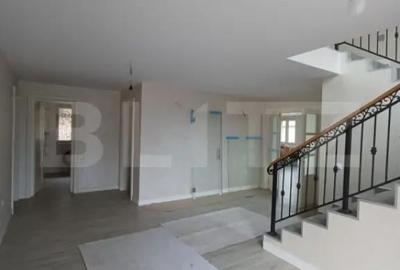 Casă cu 5 camere cu Teren 1590 Mp în Luna - 17