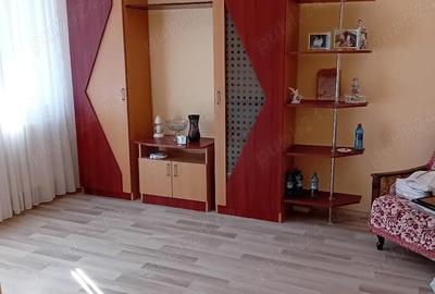 Apartament cu 3 camere decomandat în Micro 20 - 1