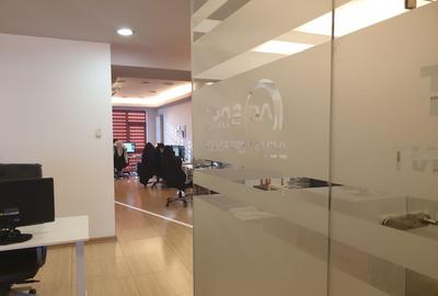 Birou, de 150 mp, în P-ța Romană - 3