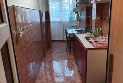 Apartament 3 dormitoare decomandate Manastur Mehedinti - 1