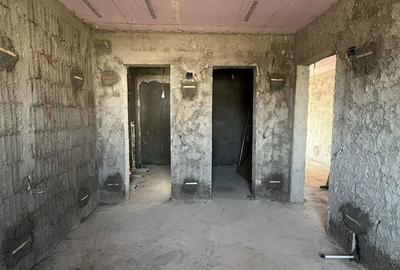 Casă cu 4 camere în Bradu - 3