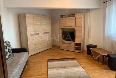 Garsonieră decomandată, mobilată în Mărăști