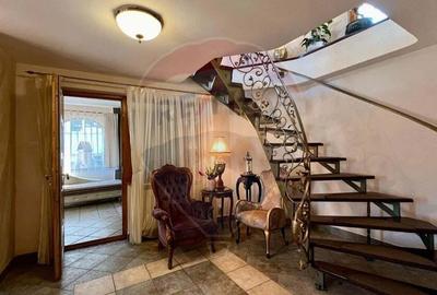 Casa / Vila cu 14 camere de vanzare in zona Centrala - 3