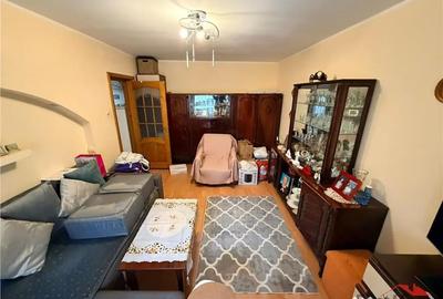 Garsonieră decomandată în Central - 8