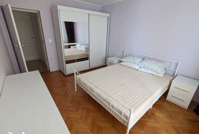 Apartament cu 3 camere decomandat în Centrul Civic - 2