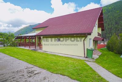 Proprietate Gura Raului - 853 mp teren, 320 mp utili, pensiune sau casa locuit - 3