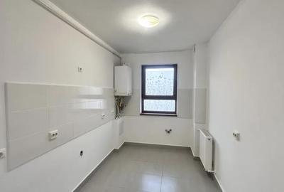 Apartament cu 2 camere decomandat în Tractorul - 2