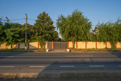 Casă individuală cu 3 camere cu Canalizare în Central - 5