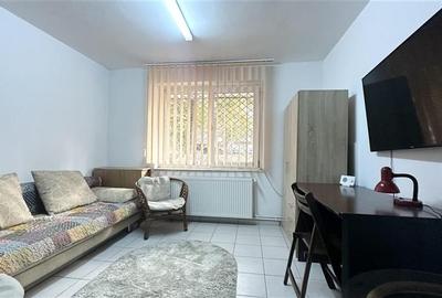 Studio Foarte Spatios de 36 mp, Situat Ultracentral, Zona Tomis 3 - 3