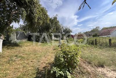 Casă cu 4 camere cu Canalizare în Toderița - 1