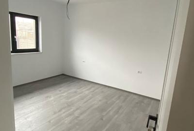 Casă cu 3 camere în Cordun - 2