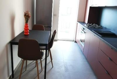 Apartament cu 2 camere decomandat, mobilat în Aradului