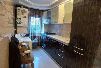 Apartament cu 3 camere decomandat în Drumul Carului - 2