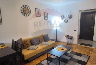 Inchiriere apartament 2 camere - Central, vedere la Mures, etaj 1 Inchiriere apartament 2 camere - Central, vedere la Mures, etaj 1 - 1